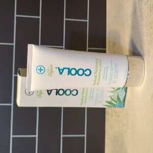 COOLA Radical Recovery Moisturizing Lotion organic after sun treatment NIB 5 oz